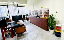 Woods Square (D25), Office #636309071